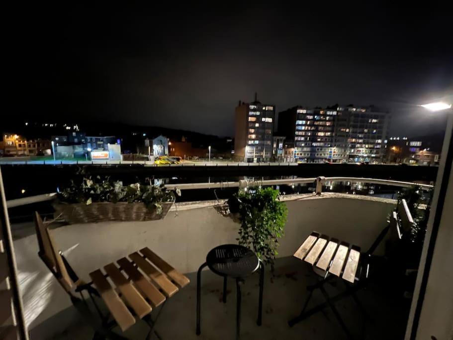 Bellevue - Grand Appartement Pour 5 Sur Les Quais De La Meuse Liège Kültér fotó